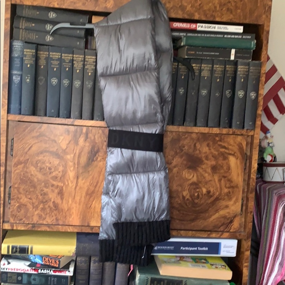 Brand New DKNY puffer scarf